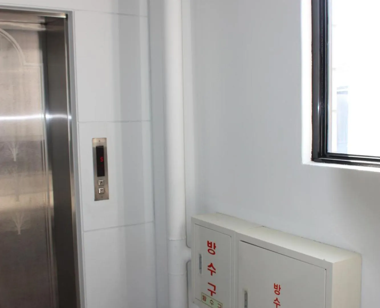 Aparthotel K-Pop Residence Myeongdong 1