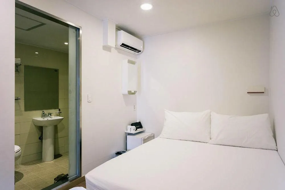 K-Pop Residence Myeongdong 1