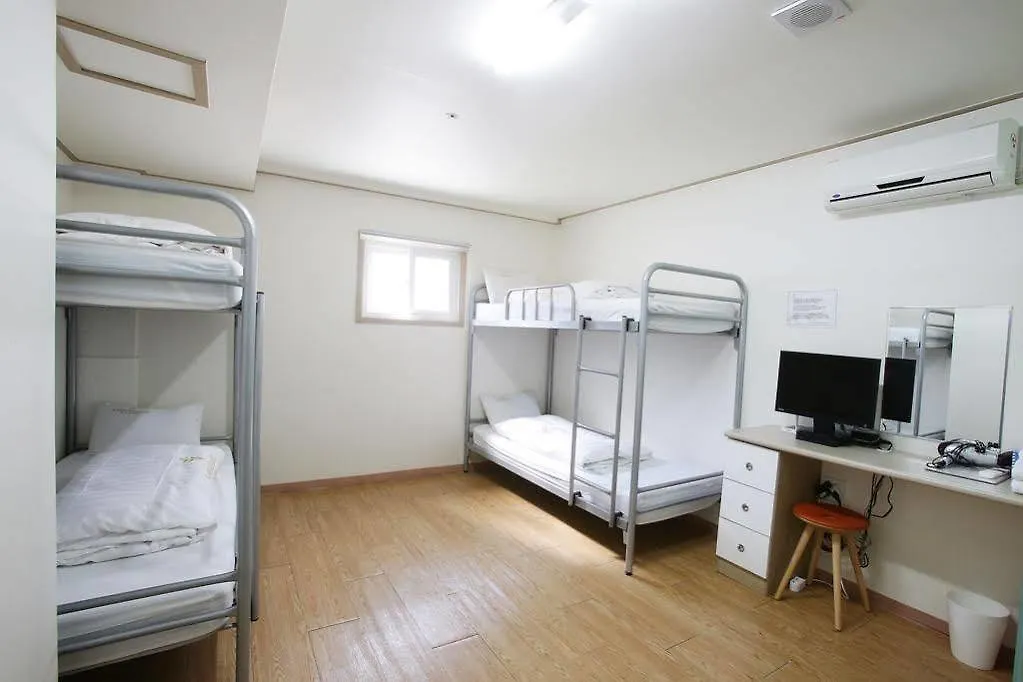 K-Pop Residence Myeongdong 1 2*, Seoul